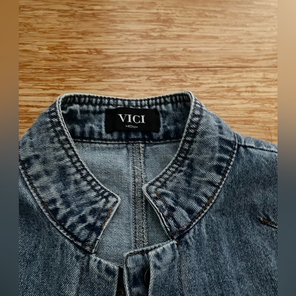 VICI layered two tone patchwork denim jacket - Picture 4 of 12